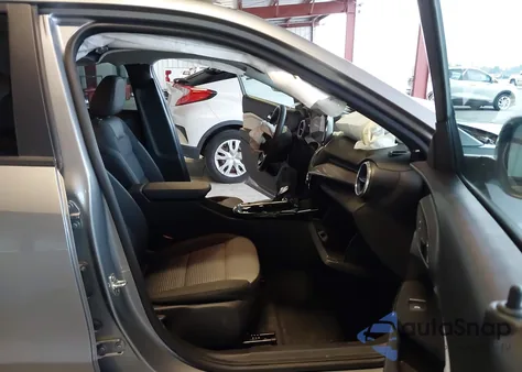 2025 Chevrolet Trax Fwd Lt from USA, damaged, VIN KL77LHEP8SC266438